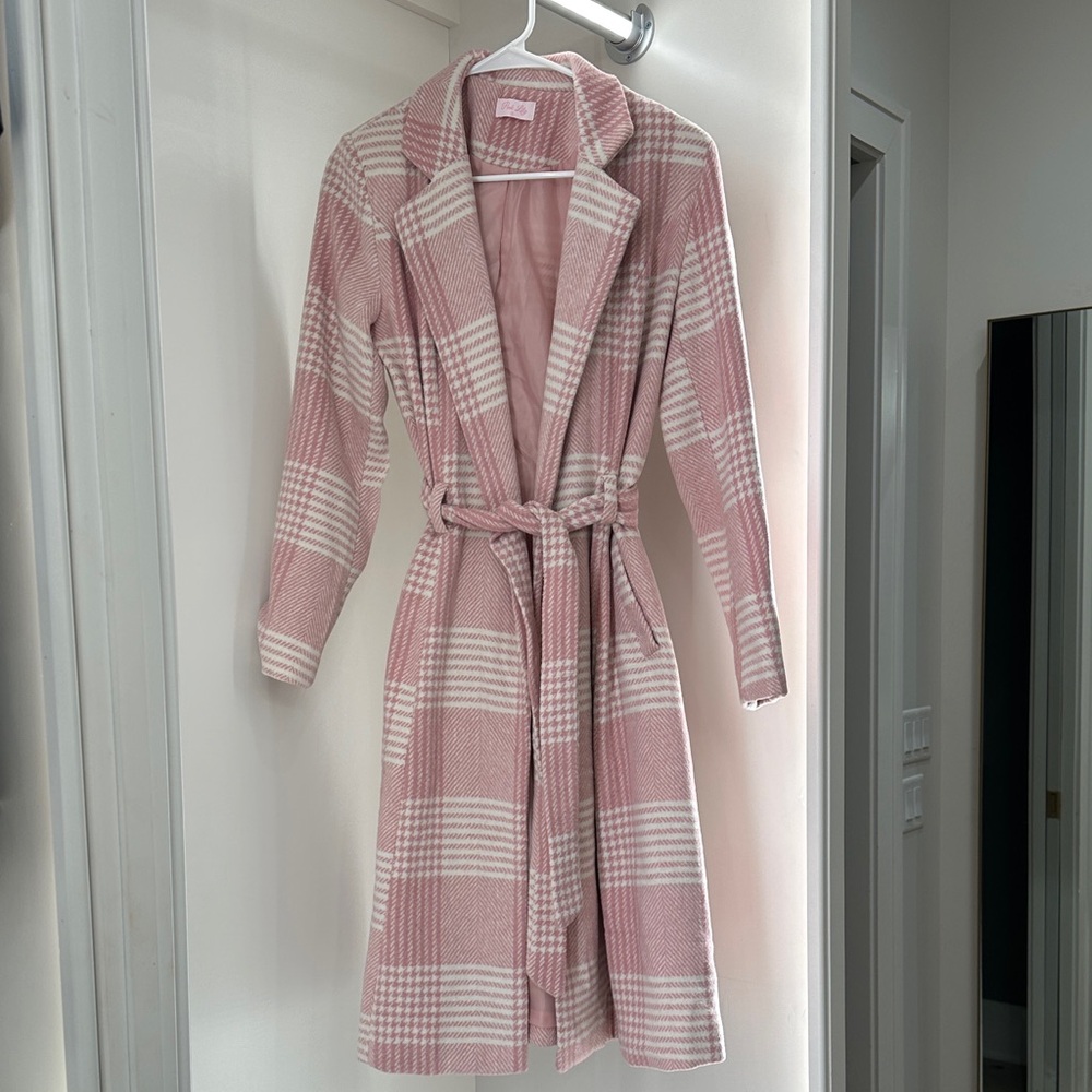 Pink Lily small Pink Plaid Women's coat. Like new - Picture 1 of 3